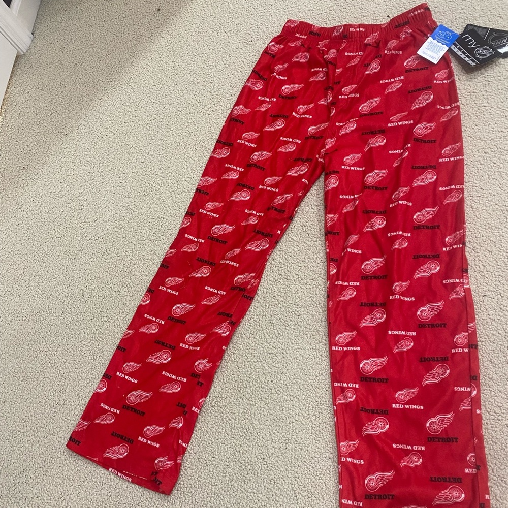 NWT: Red Wings PJ pant children’s size large (12-14)